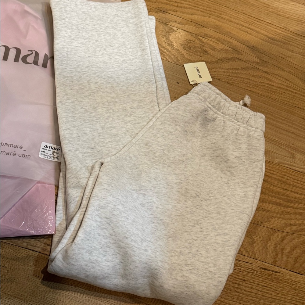 Amaré NWT *Soldout* COZY bottoms in cloud grey, XS